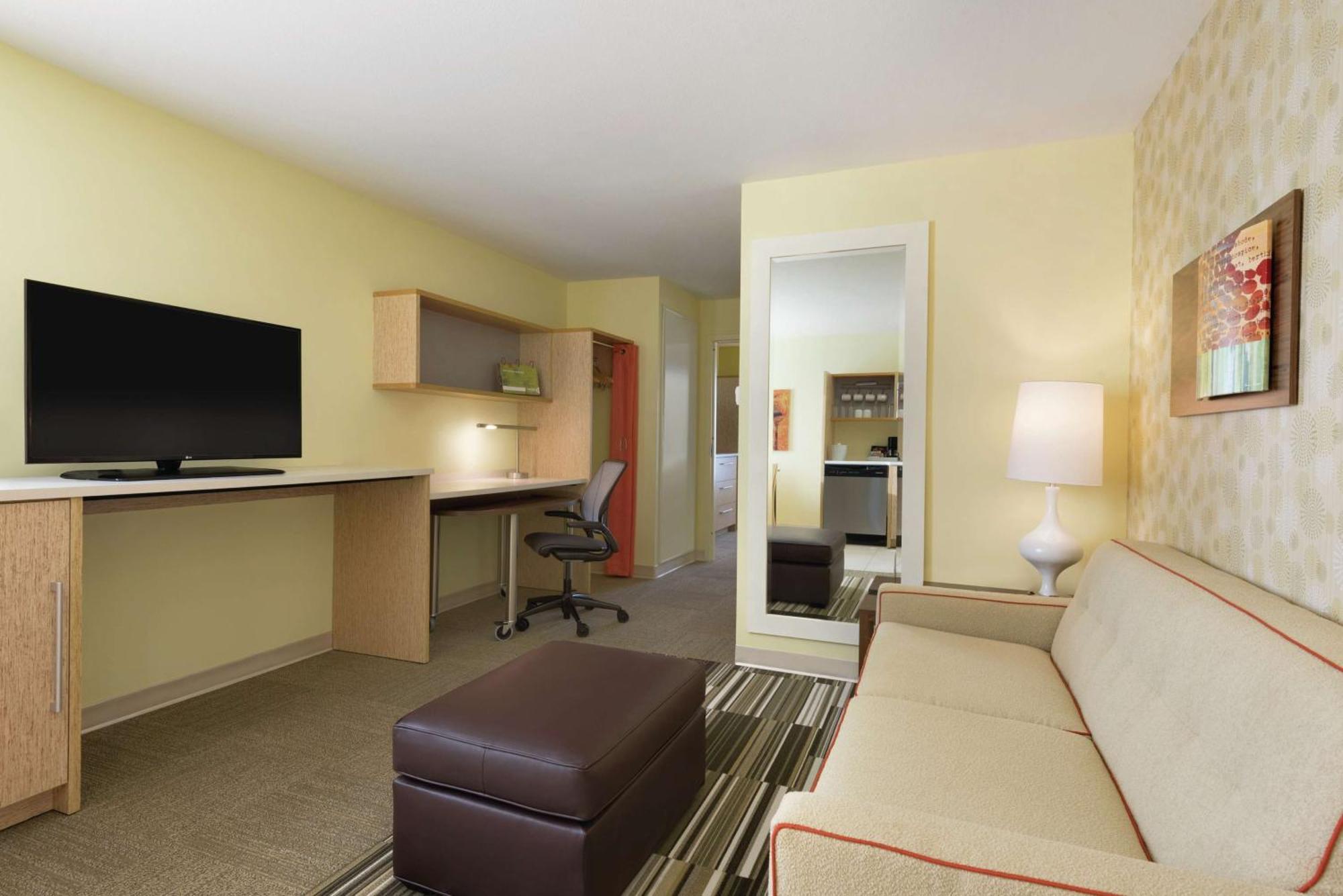 Home2 Suites By Hilton Atlanta South/Mcdonough Exterior photo